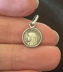 Französische Medaille Jungfrau Maria Sterlingsilber Lourdes 1/3" Anhänger antik Kreis klein - Bild 1 von 20