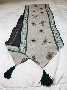 Corredor de Mesa 72”x13” Libélulas, Mariposas y Abejas Tonos Tierra Borlas Verdes  - Imagen 1 de 6