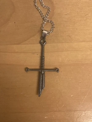 Collana catena spada Narsil Signore degli Anelli - Immagine 1 di 3