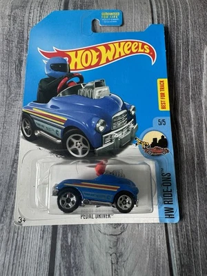 Hot Wheels Treasure Hunt Pedal Driver 2017 HW Ride-Ons Foto 1 de 3