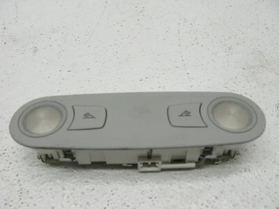 08-16 AUDI 8T A5 S5 A4 Q5 LUZ TRASERA SOBRE CABEZA CONSOLA MAPA LÁMPARA DOMO LECTURA 072 Foto 1 de 4