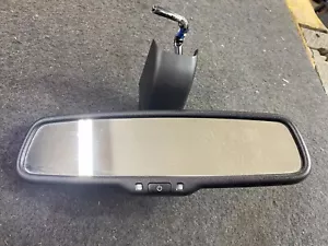 08 Saturn Vue Rearview Mirror Assembly - Picture 1 of 10