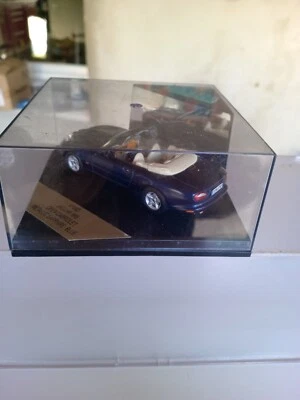 1/43 JAGUAR XK8 OPEN CABRIOLET METALLIC SAPHIR BLUE  VITESSE - Photo 1/3
