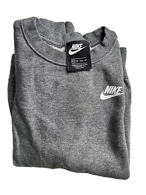 Women’s Nike Crewneck Sweatshirt Size Extra Small • 15€