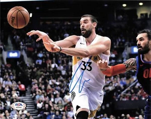 Foto firmada por Marc Gasol 8x10 PSA/ADN autografiada de los Toronto Raptors - Imagen 1 de 1