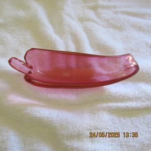 Italy Murano Art Glass Pink with Gold Fleck Inside Glass Leaf Shaped Dish - Picture 1 of 11