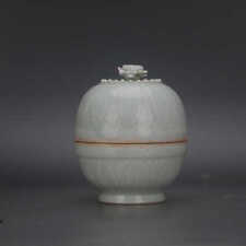 Chinese Porcelain Song Dynasty Hutian Kiln Celadon Glaze Lotus Powder Box 4.72“