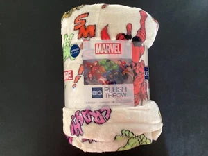 Kohls The Big One Marvel Retro Icons Oversized Plush Throw 5ft x 6ft - Picture 1 of 4