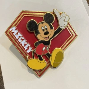 Mickey Mouse 3d Disney pin Standing on Diamond shape base JDS Japan N - Picture 1 of 2