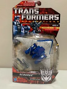 NEW SEALED Transformers Generations SCOURGE Deluxe Classics - Picture 1 of 2