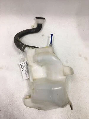 Бутылка для стиральной машины TOYOTA RAV-4 98 99 00 - Изображение 1 из 3