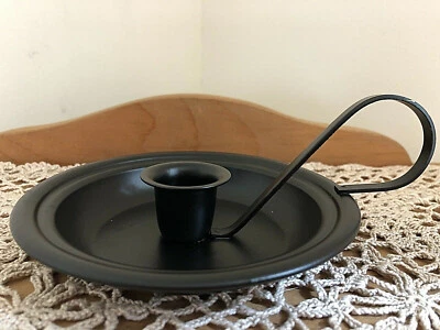 Candelabro cónico de metal negro primitivo Rustic County Foto 1 de 4