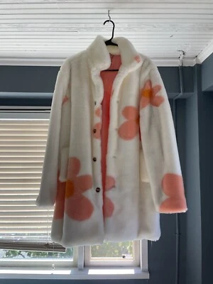 Abrigo de piel sintética Golf Wang FW18 mediano solo usado dos veces Foto 1 de 3