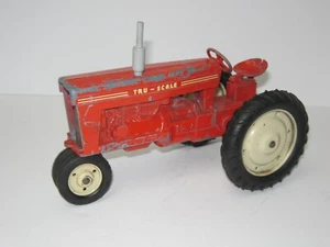 Trattore scala 1/16 TRU "560" BUONO ORIGINALE ANNI 60 vintage - Foto 1 di 4