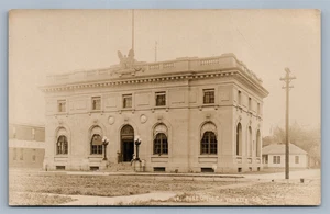 YANKTON SD POST OFFICE ANTIQUE REAL PHOTO POSTCARD RPPC - Picture 1 of 2
