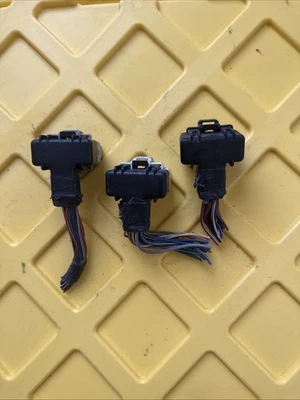 97 JEEP GRAND CHEROKEE 4.0 ECM PCM WIRING HARNESS PLUG CONNECTOR P56044406AD - Image 1 of 4