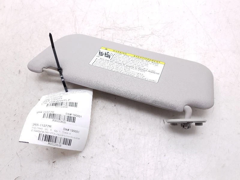 12-15 TOYOTA PRIUS C ДВА ПАССАЖИРА СТОРОНЕ СОЛНЦЕЗАЩИТНЫЙ КОЗЫРЕК  - Изображение 1 из 4