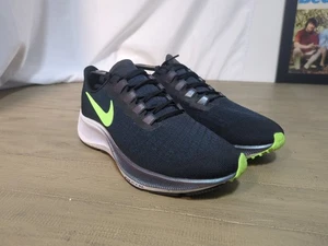 Nike Air Zoom Pegasus 37 Laufschuh in Schwarz mit Lindgrün Swoosh Uk 5... - Bild 1 von 9