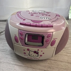 Hello Kitty AM/FM Radio Cassette Registratore Lettore CD Boombox KT2028H CD Non Funzionante - Foto 1 di 3