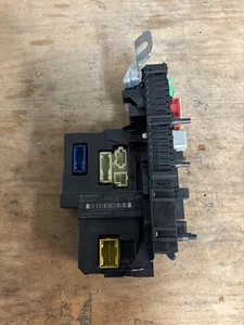 08-11 Mercedes W204 C300 C350 Rear SAM Module Fuse Box Relay Junction Box OEM - Picture 1 of 8