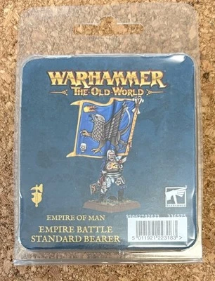 Warhammer Fantasy The Old World - Empire Battle Standard Bearer Metal NEW - Immagine 1 di 2