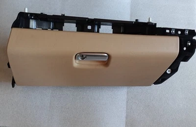 PORSCHE 991 12 19 CARRERA S GT TURBO S DASHBOARD GLOVE BOX LUXOR BEIGE991552204 - Image 1 of 4