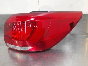 KIA SPORTAGE RIGHT TAILLIGHT IN BODY SL Si/SLi/PREMIUM 02/2014-10/2015 721330 - Picture 1 of 12