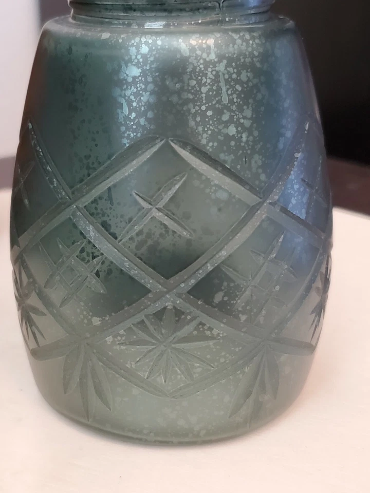 Scentsy Vintage Glass Mini Warmer - Image 1 of 2