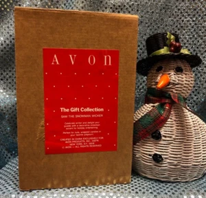 Mimbre Avon Sam el muñeco de nieve, colección de regalo Avon, nuevo en caja - Imagen 1 de 1