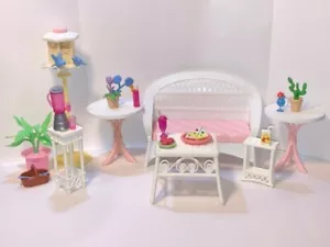 Vintage Barbie White Faux Wicker Patio Furniture Set w/ Diorama Accessories - Picture 1 of 8