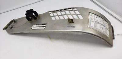 Protector protector de correa de transmisión de embrague Ski-Doo Mach Z Formula OEM 417300050 Foto 1 de 4