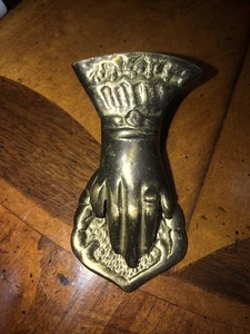 Vintage Victorian Brass Hand Clip Paper Mail Holder, 3” - Picture 1 of 8