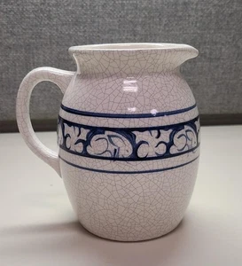Dedham Pottery Blue & White Crackle Finish Bunny Pattern Jug/Pitcher "86" - Imagen 1 de 1