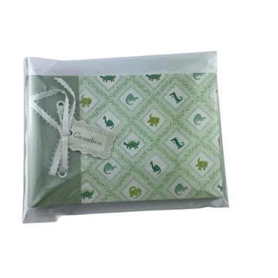 Álbum de fotos Hallmark abuela brag libro para nieto dinosaurio tema verde azul Foto 1 de 4