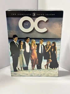 The OC Season 3 DVD Complete Series Slipcover has Minor Damage - Imagen 1 de 4