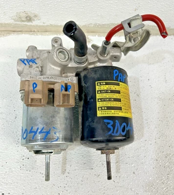 Toyota Prius V 2012-2014 bomba de refuerzo de freno antibloqueo con acumulador 47070-12010 Foto 1 de 4