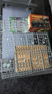 Warhammer Fantasy Goblin Regiment - Piezas faltantes - 16 figuras completas - Imagen 1 de 19