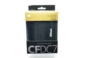 Nikon Semi Soft Case CF-DC7 for D5500 / D5300 / D3400 / D3300 / P900 NEW Japan - Picture 1 of 8