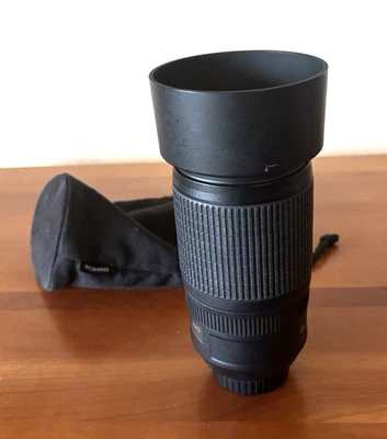 Nikon AF-S Nikkor 70-300mm f/4.5-5.6G ED VR Lens w HB-62 Hood & Zikos UV Filter - Image 1 of 4