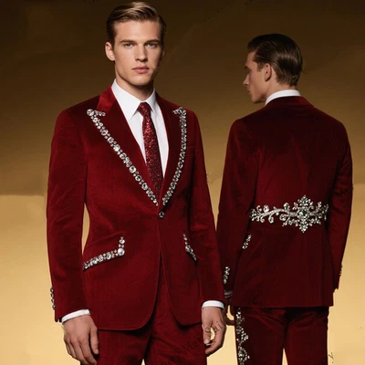 Red Velvet Men's Suits Rhinestone Peak Lapel Prom Party Luxury Men Tuxedos - Image 1 of 4