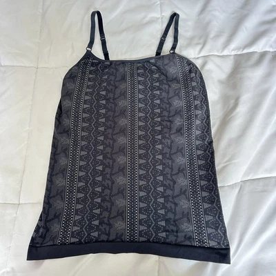 Camiseta sin mangas Athleta para mujer pequeña gris geométrica yoga estante sujetador atletismo sin costuras Foto 1 de 4