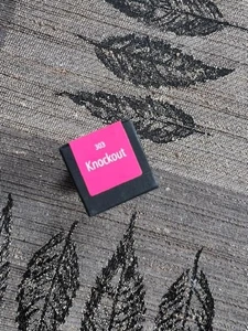 COLOR STREET KNOCKOUT New in Box Lipstick Makeup - Picture 1 of 2
