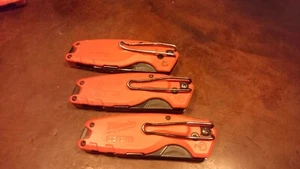 Paquete de 3 cuchillos utilitarios plegables compactos Milwaukee 48-22-1500 FASTBACK - Imagen 1 de 3