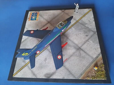 Fiat G.91 PAN Frecce tricolori 1/48 Italeri with diorama ( cm. 29x29x1 ) - Immagine 1 di 4