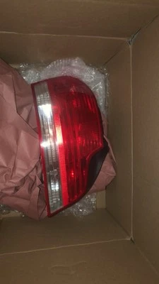 ☑️ 08-10 Luz trasera izquierda OEM BMW E82 E88 128I 135I Leds no funciona Foto 1 de 2