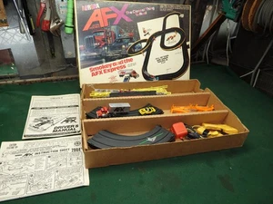 Aurora Slotcar SMOKEY AND THE AFX EXPRESS BOX (TEILE ODER REPARATUR) bitte lesen - Bild 1 von 23