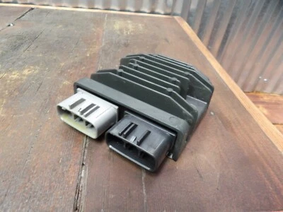 REGULADOR DE VOLTAJE RECTIFICADOR HONDA CTX700N 14-18 31600-MJF-A01 Foto 1 de 4