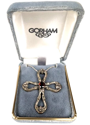 Collar colgante Gorham de plata esterlina granate real cruz grande con cadena de 30" sin usar, en caja Foto 1 de 4