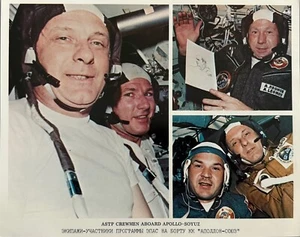 Vintage Photo 8 x 10 1974 NASA Appolo Soyuz ASTP Crewmen - Picture 1 of 3