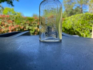 DRUG CASH STORE 256 FIRST ST. SAN JOSE, CAL. PHARMACY BOTTLE RARE BEAUTY - Picture 1 of 5